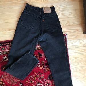 Levis MOM JEANS 8 ORANGE TAG LIKE NEW